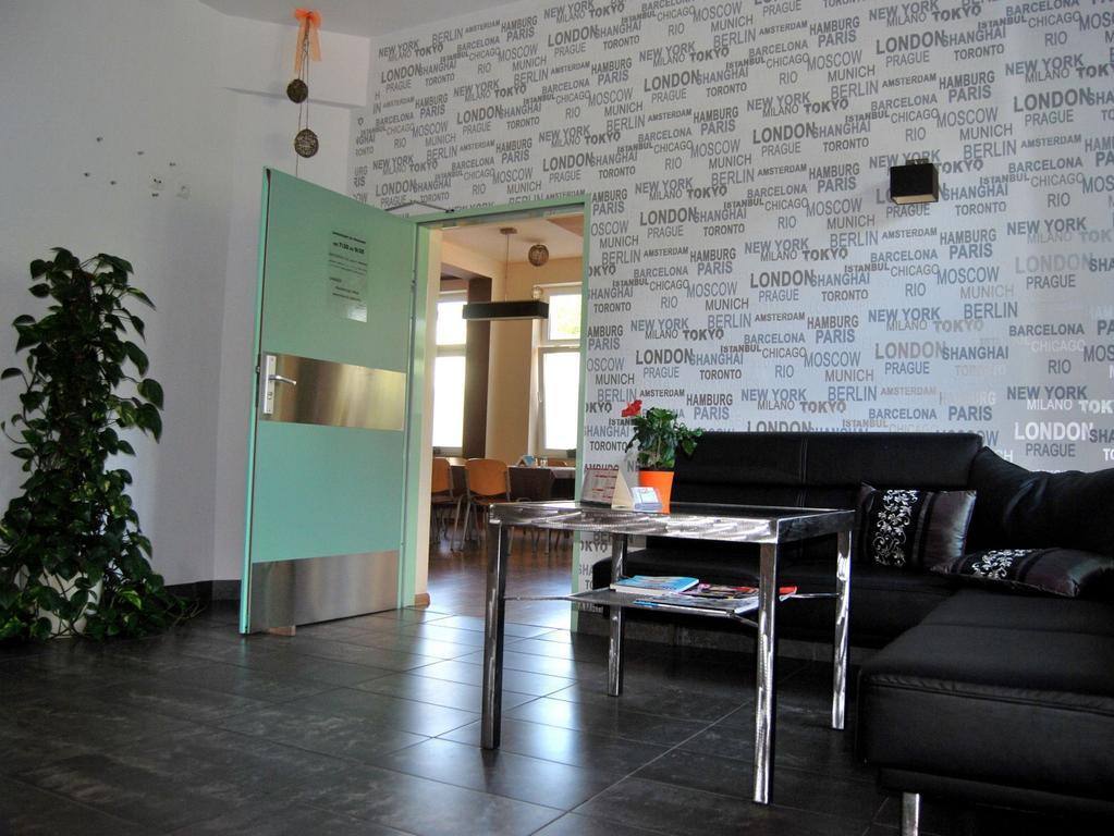 Hostel24 Bed&Breakfast Bydgoszcz Kültér fotó